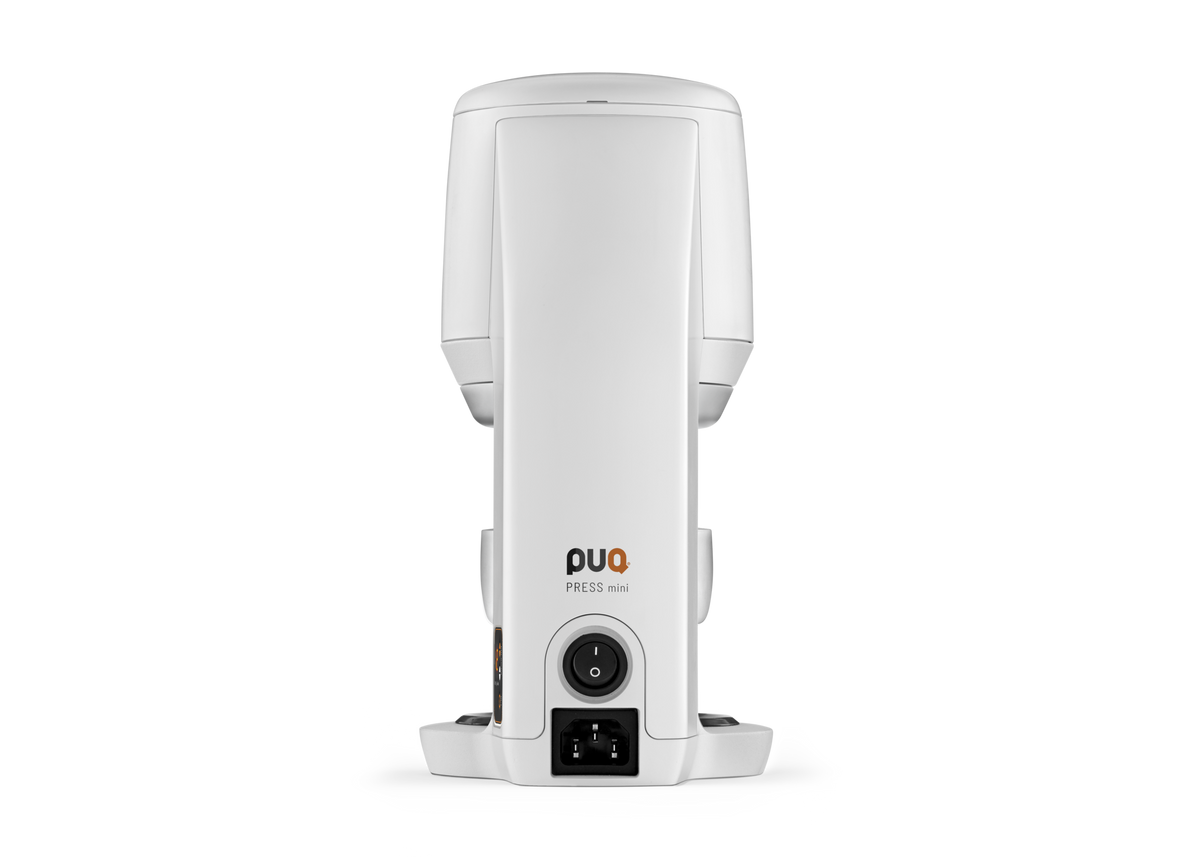 PUQ Press MINI blanco en vista posterior