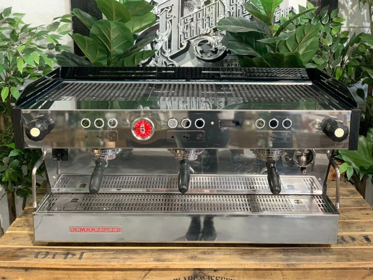 La Marzocco Linea PB AV 3 Grupos