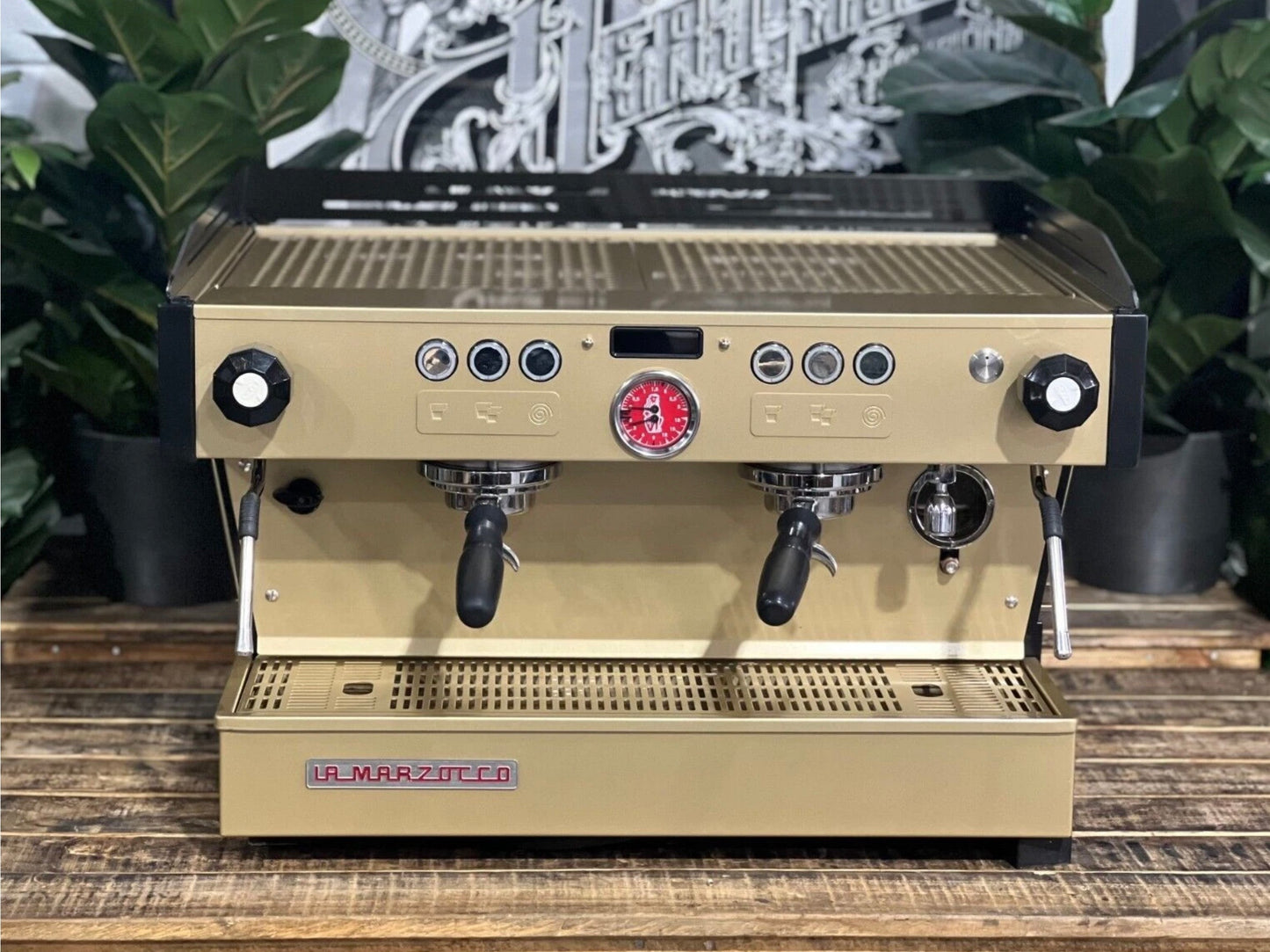 La Marzocco Linea PB AV-2 Grupos Crema y Oro - Reacondicionada